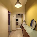 Trastevere San Cosimato Vintage روما